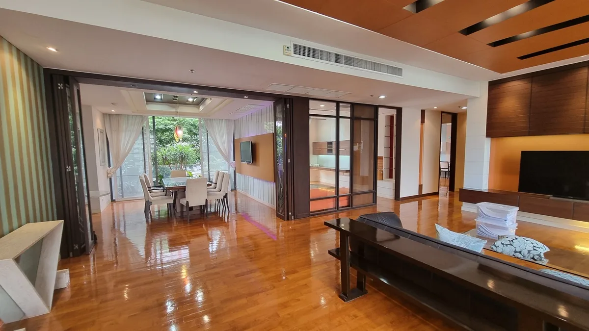 Domus Sukhumvit 5