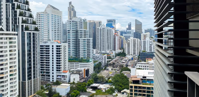 Edge Sukhumvit 23 2