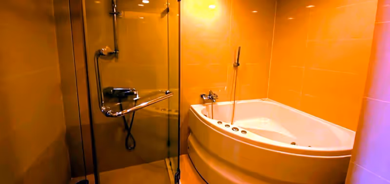 Focus Ploenchit Sukhumvit 2 8