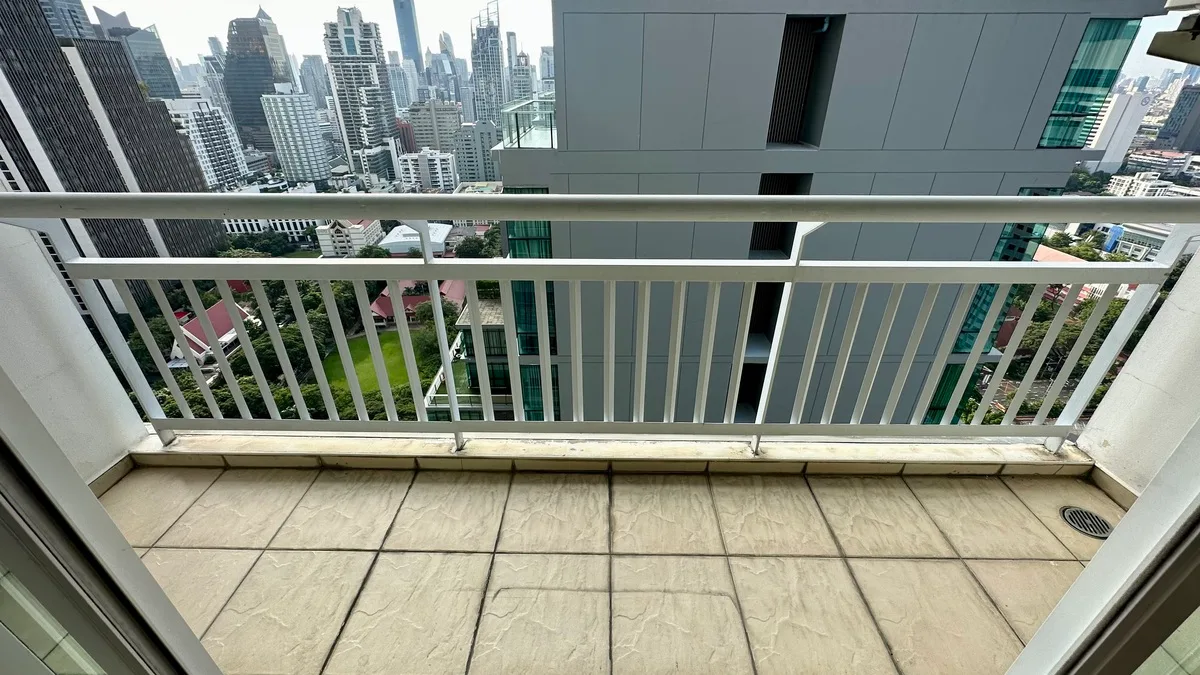 Grand Park View Asoke Sukhumvit 21 10