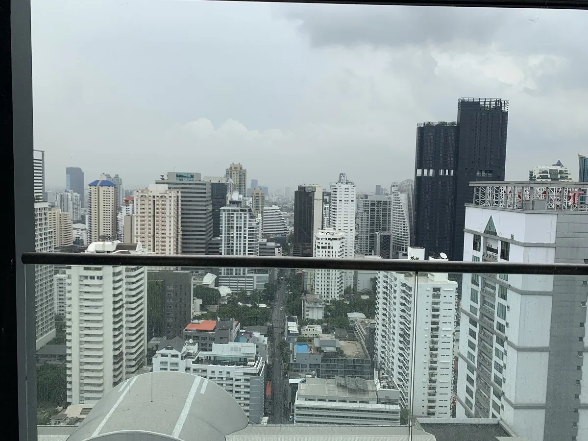 Hyde Sukhumvit 13 2