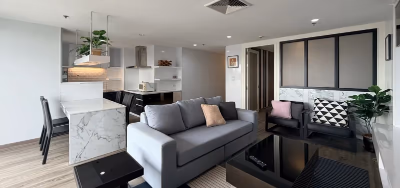 Icon III Thonglor 7