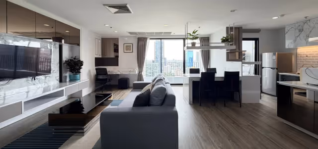Icon III Thonglor