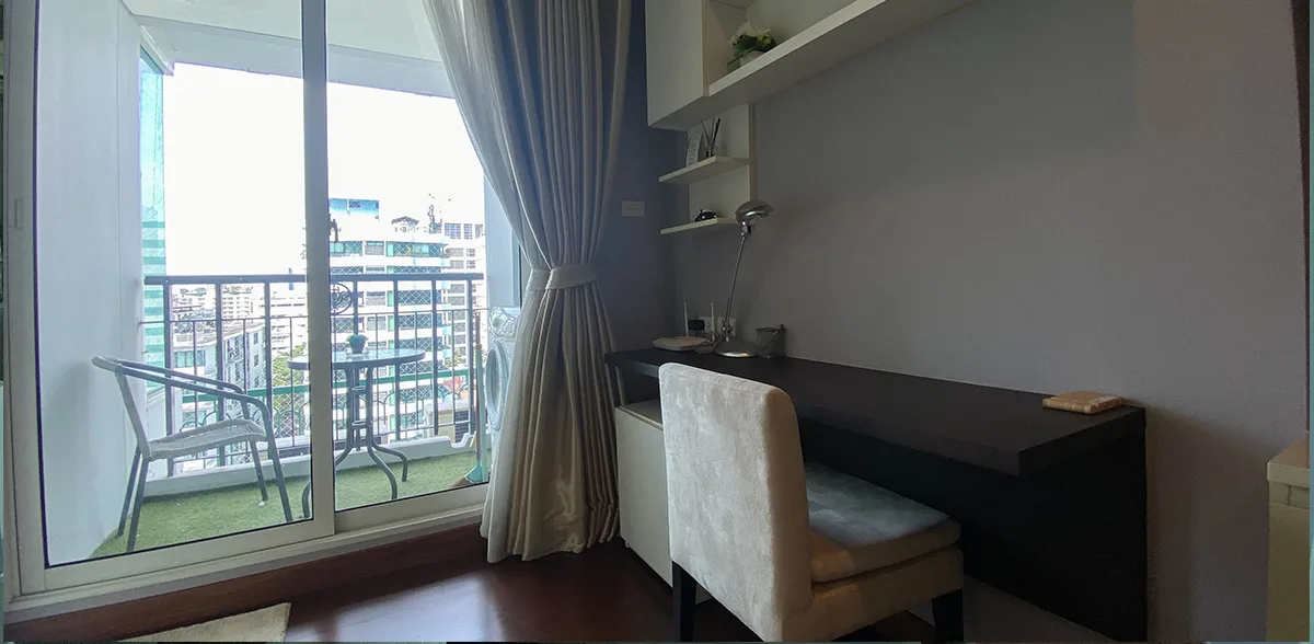 IVY Thonglor 8