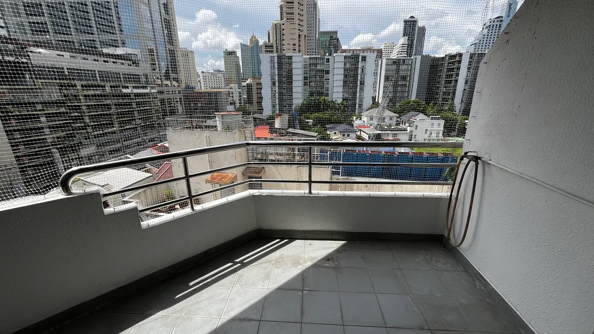 Lake Avenue Sukhumvit 16 6