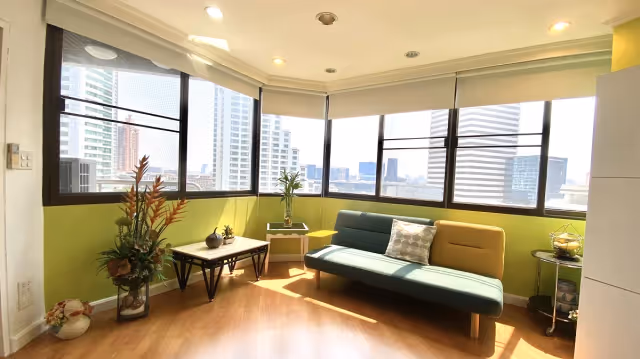 Lake Avenue Sukhumvit 16