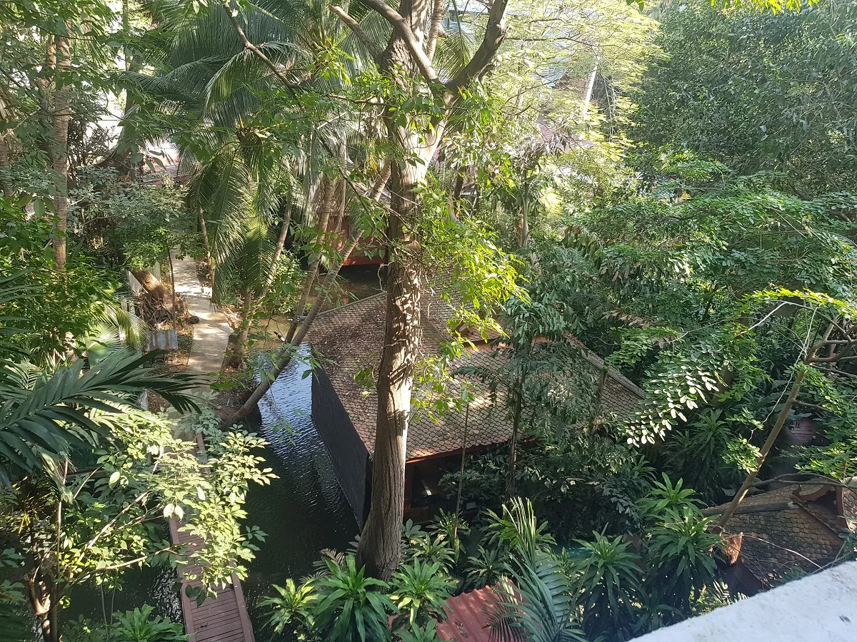 Large Bangkok condos 2