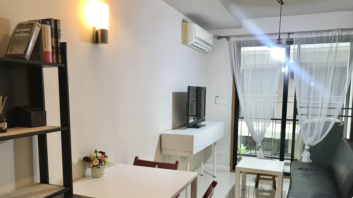 Le Cote Sukhumvit 14 Asoke 6