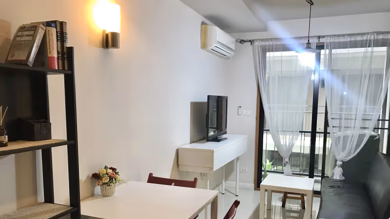 Le Cote Sukhumvit 14 Asoke 6