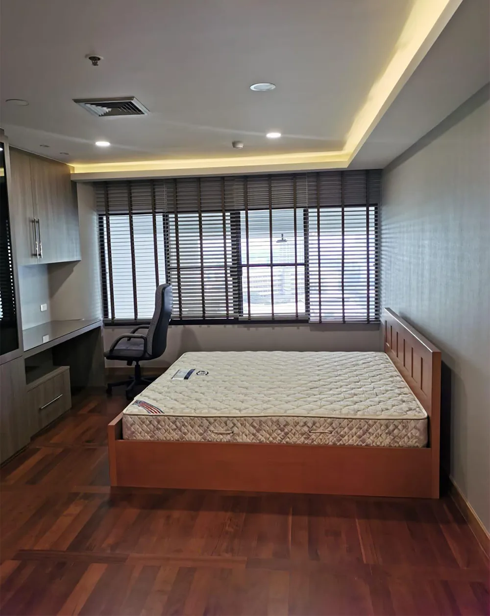 Le Raffine Sukhumvit 24 11