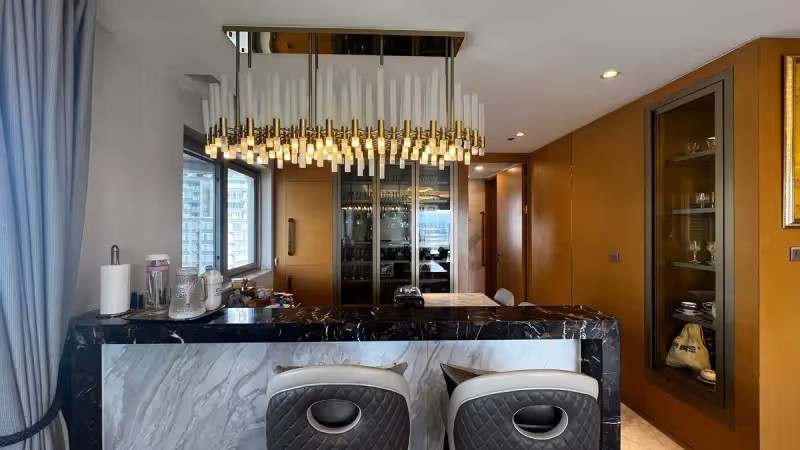 Le Raffine Sukhumvit 24 7