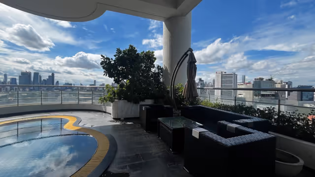 Le Raffine Sukhumvit 24
