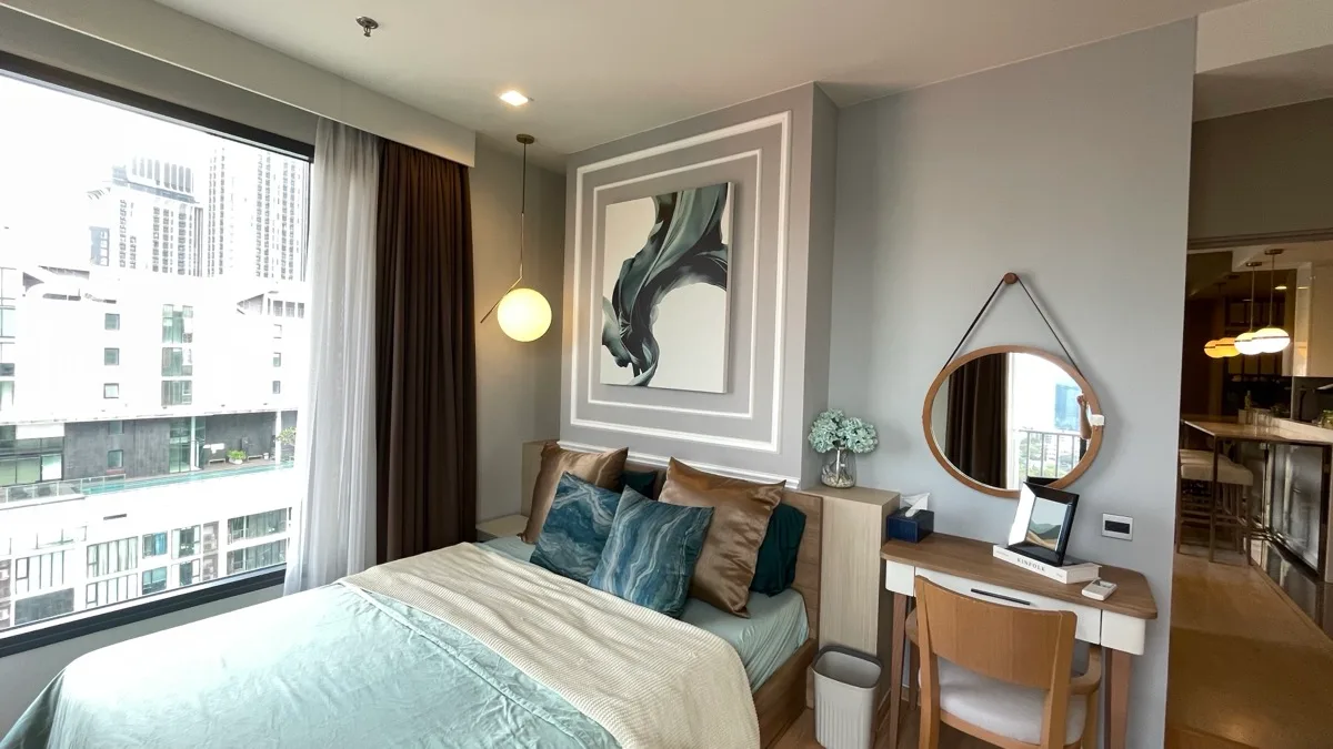 M Thonglor 10 Ekkamai 5