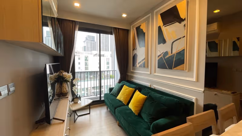 M Thonglor 10 Ekkamai 11
