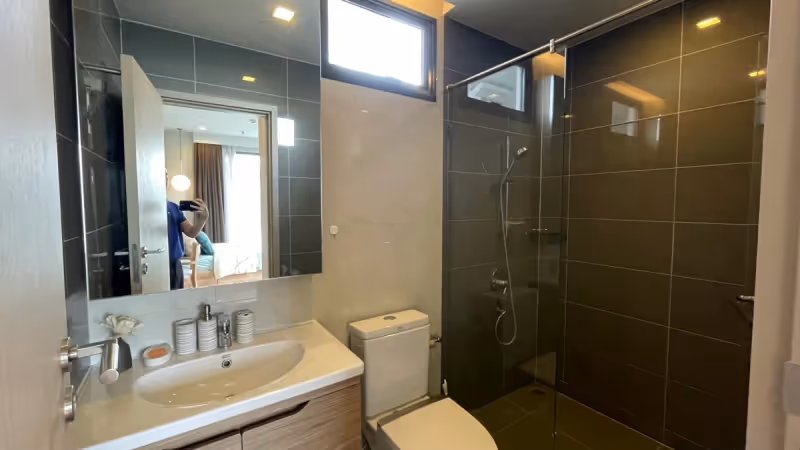M Thonglor 10 Ekkamai 12