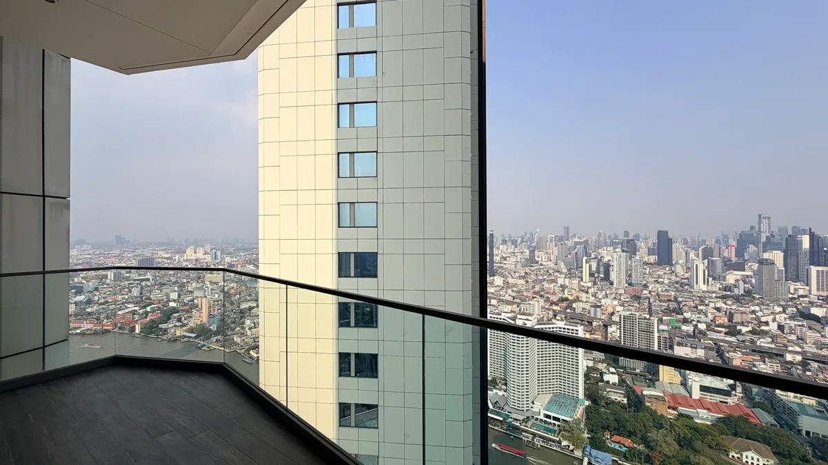 Magnolias Waterfront Residences 2