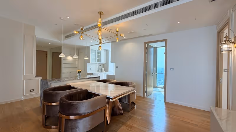 Magnolias Waterfront Residences 11
