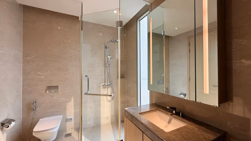 Magnolias Waterfront Residences 4