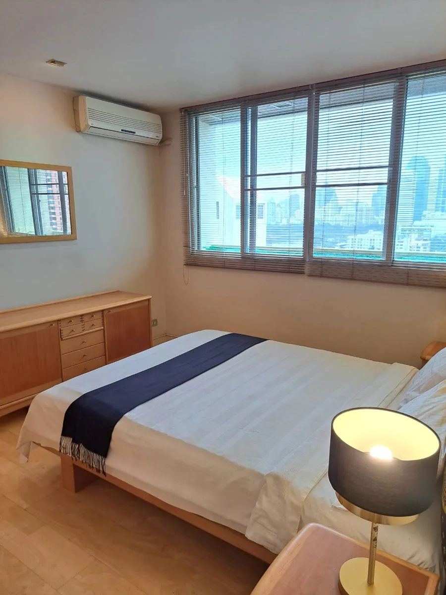 Monterey Place, Condominium, 1 bedroom