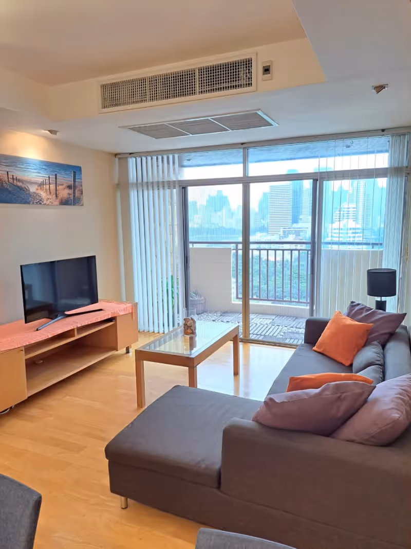 Monterey Place 11