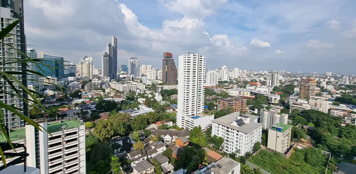 Moon Tower Sukhumvit 59 2