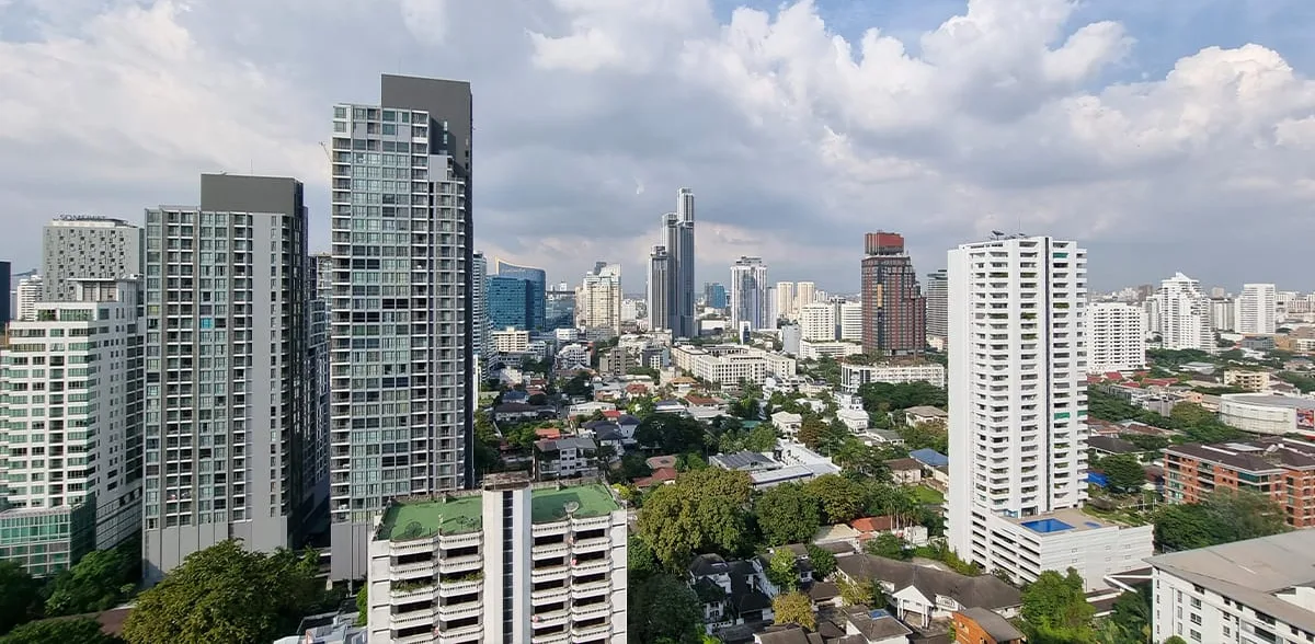 Moon Tower Sukhumvit 59 4
