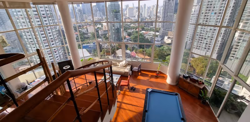 Moon Tower Sukhumvit 59 11