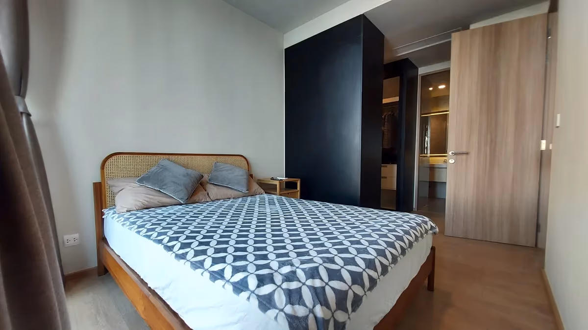 Noble Around Sukhumvit 33 2