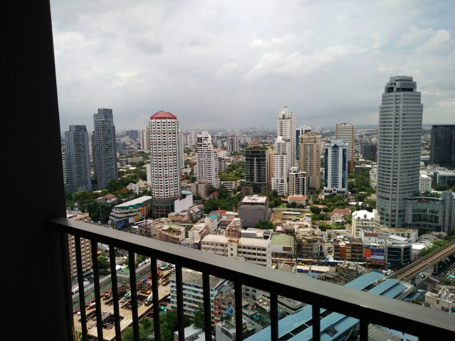 Noble Remix Condo Sukhumvit 36 5