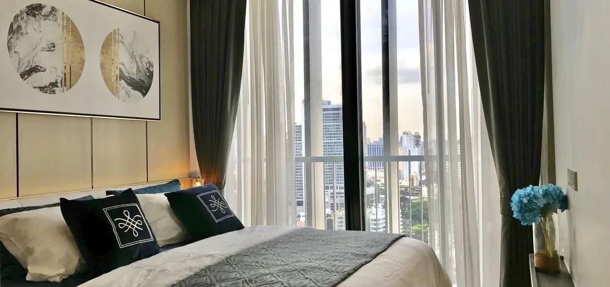 Park Origin Phrom Phong 10
