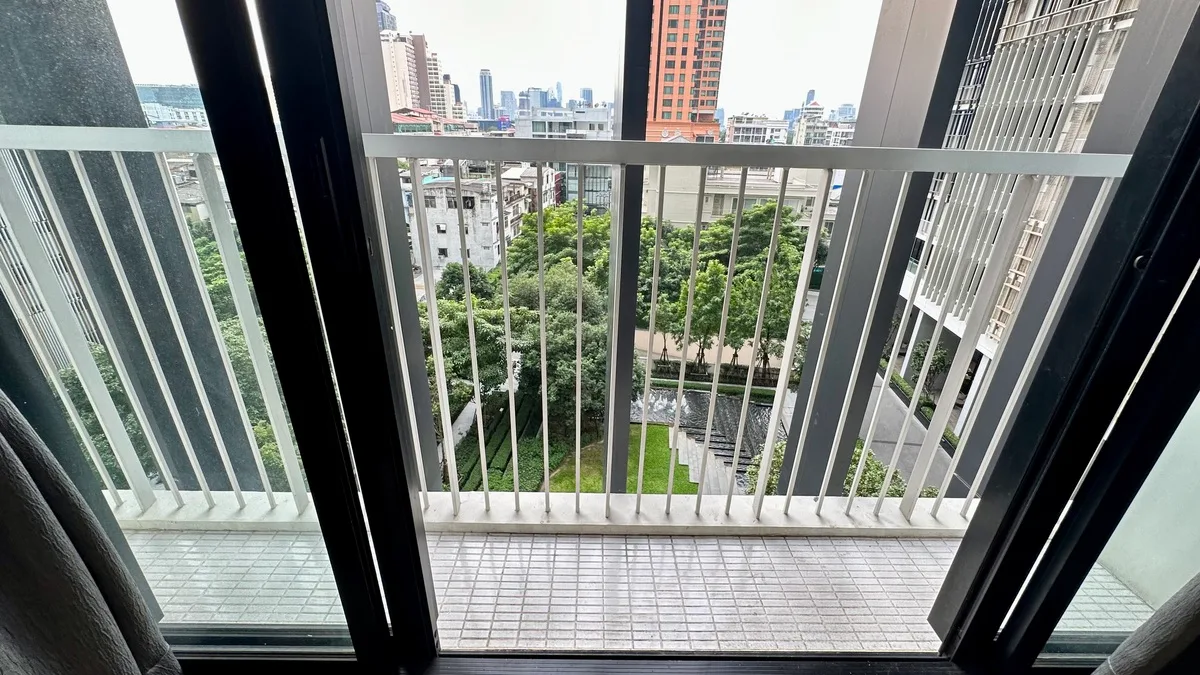Park Origin Phrom Phong 6