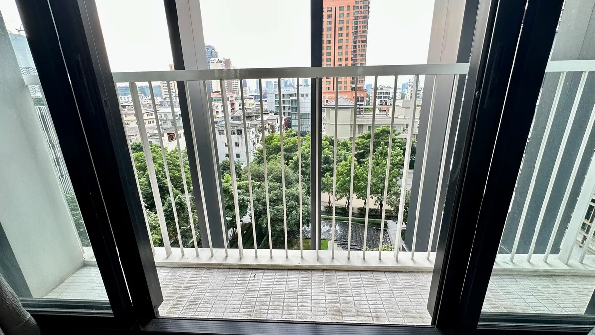 Park Origin Phrom Phong 7