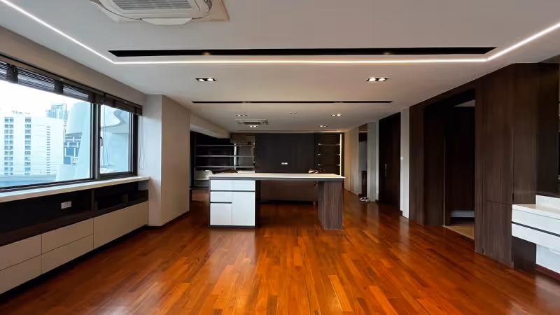 Ploenchit Terrace 4