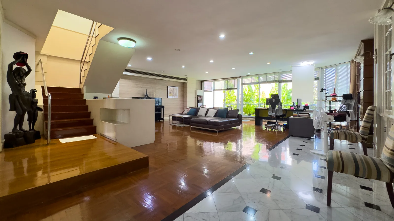Premier Condominium Sukhumvit 24 4