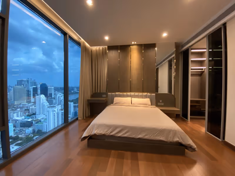 Q1 Sukhumvit Nana 6