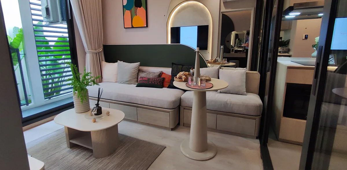 Reference Sathorn 10