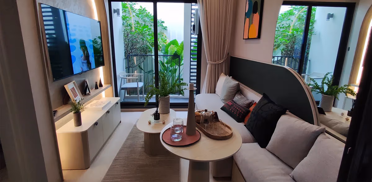 Reference Sathorn 5