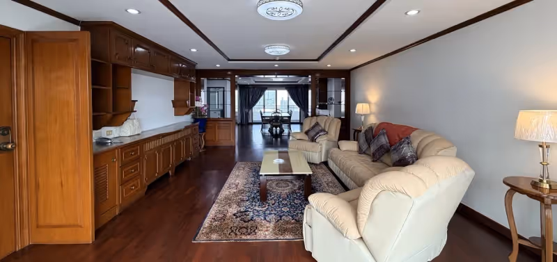 Regent on the Park 1 11
