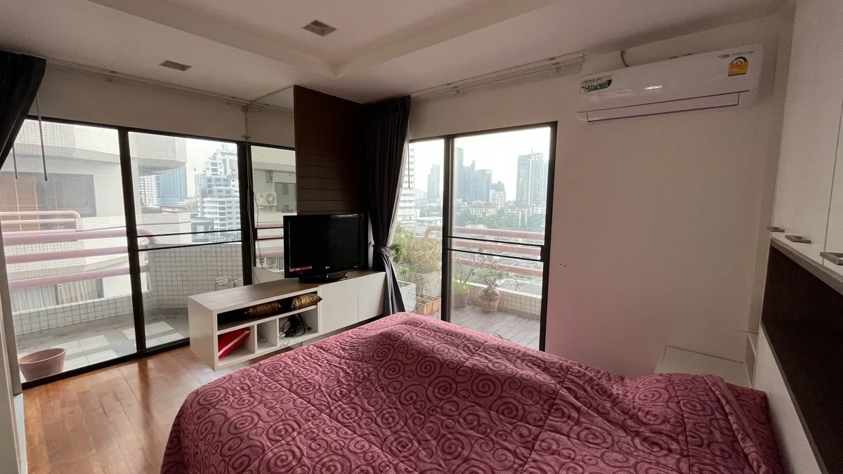 Richmond Palace Sukhumvit 43 4