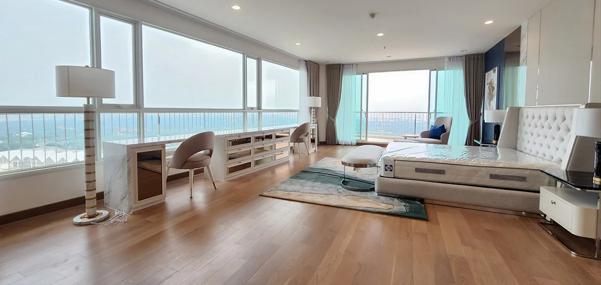 Riverside resort living 5