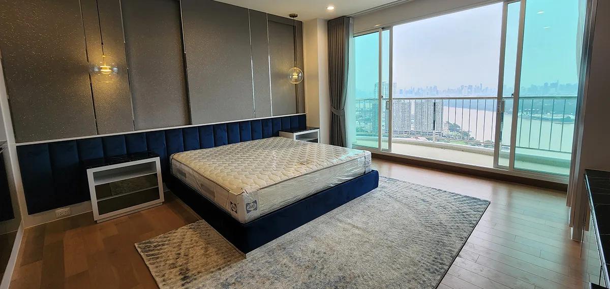 Riverside resort living 9