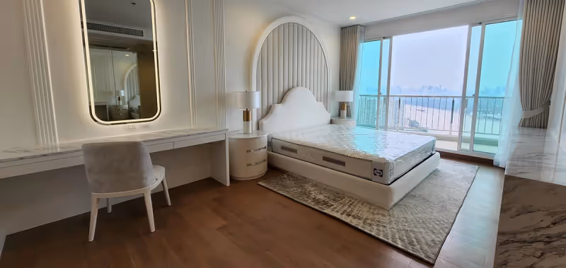 Riverside resort living 7