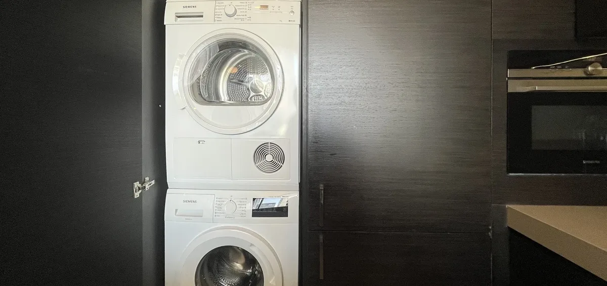 Saladaeng One 11