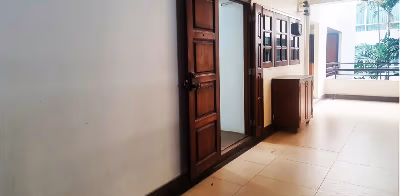 Siam Penthouse 1 Sukhumvit 8 5