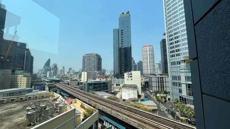 Siri at Sukhumvit 3