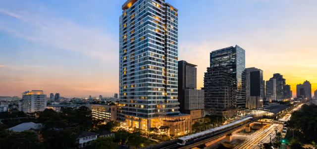 Sky Villas Sathorn