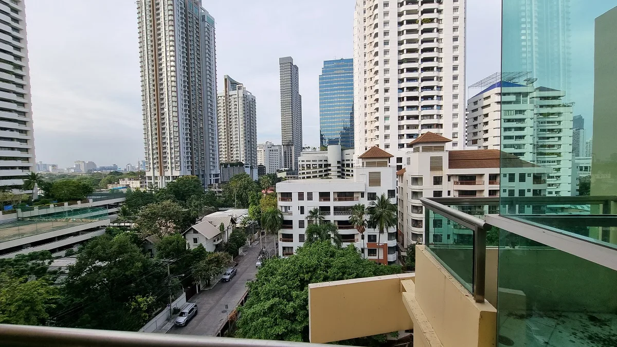 Sukhumvit City Resort Sukhumvit 11 8