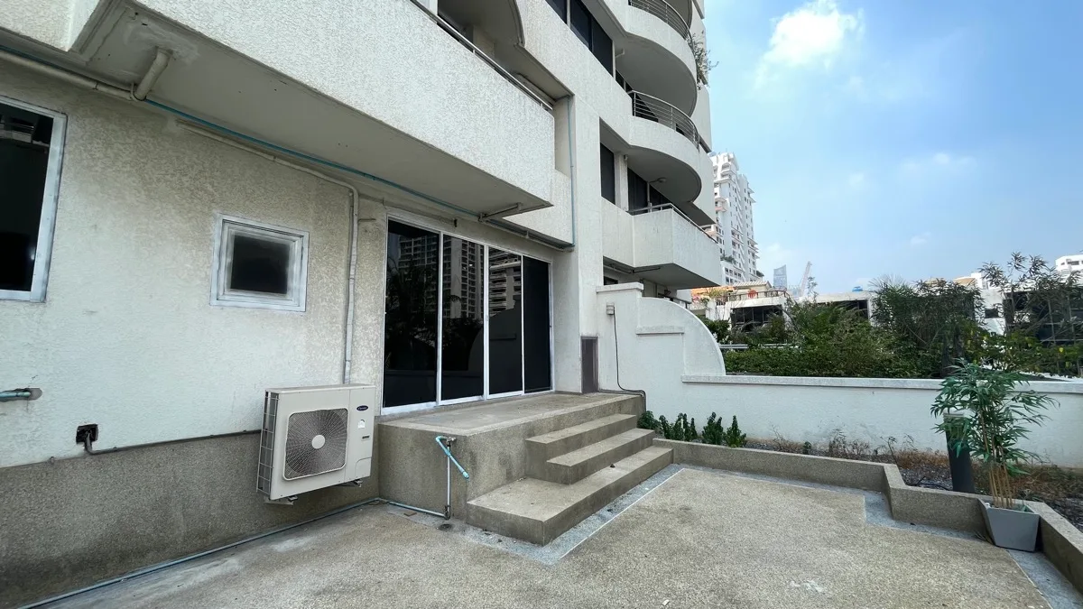 Supalai Place Sukhumvit 39 3