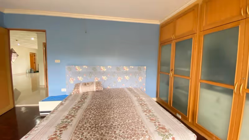 T.P.J. Condo Sukhumvit 49 9