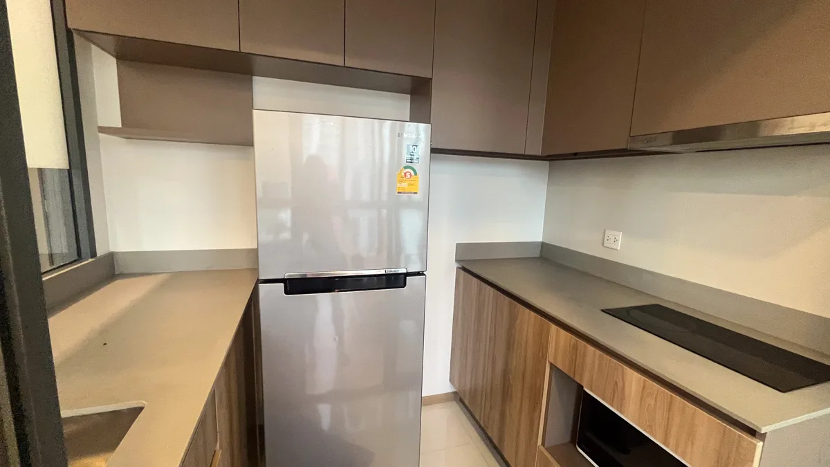 Taka Haus Ekamai 12 10